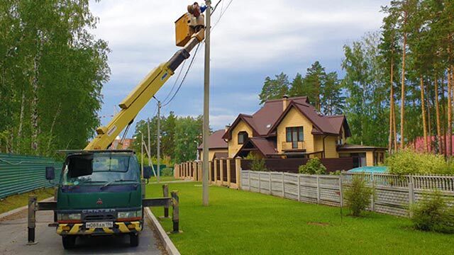 Компания «УралЭлектроГаз» выполняет работы по электромонтажу в Екатеринбурге и Свердловской области